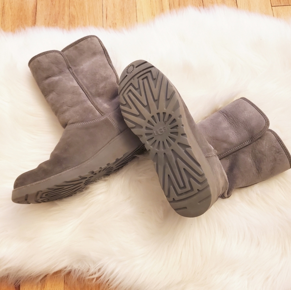 Gray Uggs - image 4